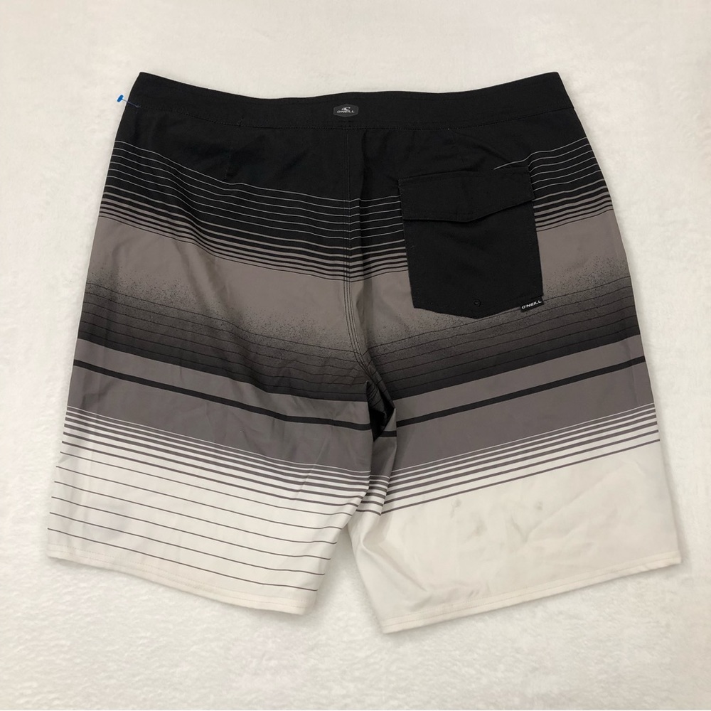 O’Neill Surf Black & White Striped Pool Board Shorts Swim Trunks Mens Size 36 - Picture 6 of 9